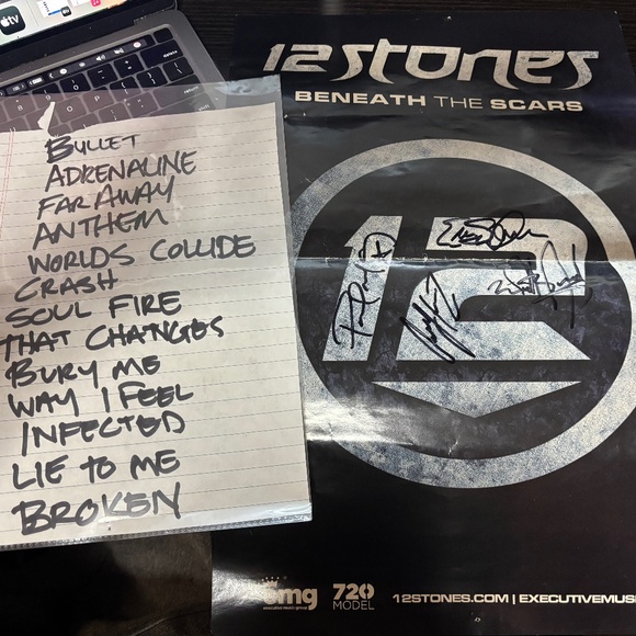 12 STONES SET LIST AND AUTOGRAPHED POSTER - Picture 1 of 2